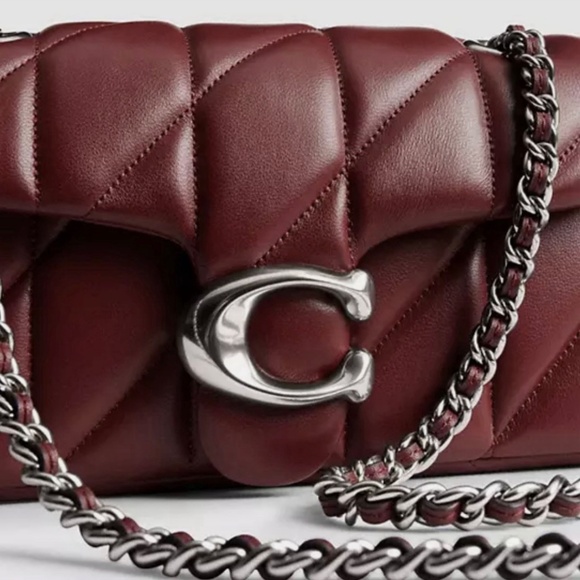 Tabby Shoulder Bag 20 With Pillow Quilting - Dark Ruby - Picture 9 of 13